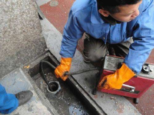 宜城疏通下水道